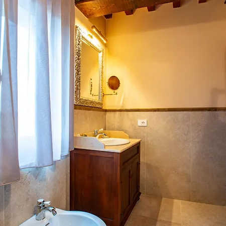 Torciano Wine & Winery, Tuscany Сан-Джиминьяно