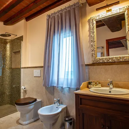 Torciano Wine & Winery, Tuscany Отель Сан-Джиминьяно