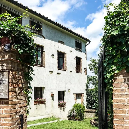 Torciano Wine & Winery, Tuscany Отель Сан-Джиминьяно